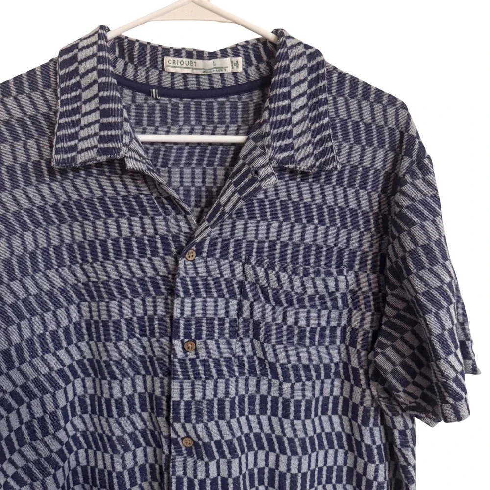 Criquet Men's Blue & White Textured Geometric 100% Cotton Terry Button Down L